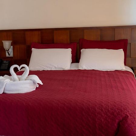 Chaupimundo Lodge Quito Bagian luar foto